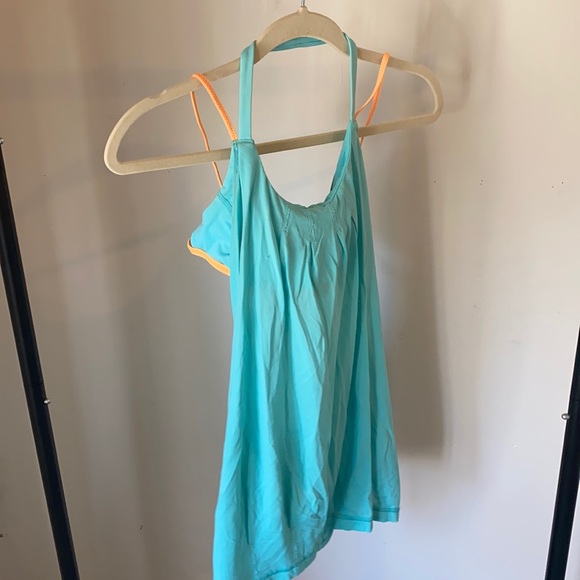 Lulu lemon women’s top - Picture 1 of 2